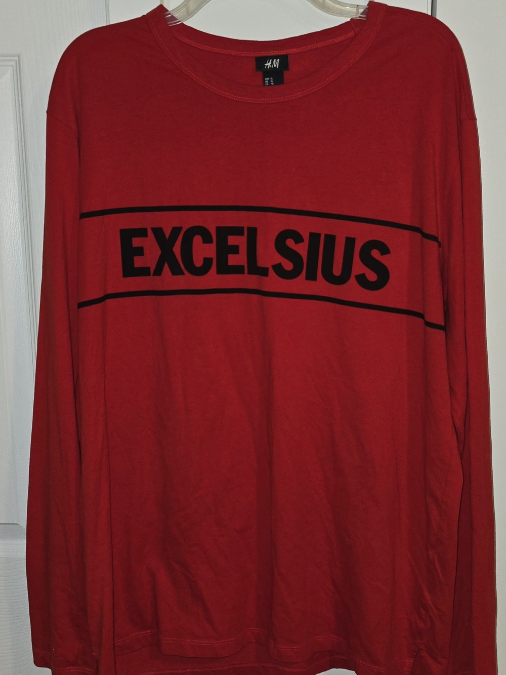 H&M Men's Red Long Sleeve 'Excelsius' Graphic Tee
